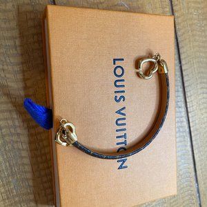 Louis Vuitton Heart Interlocking Bracelet